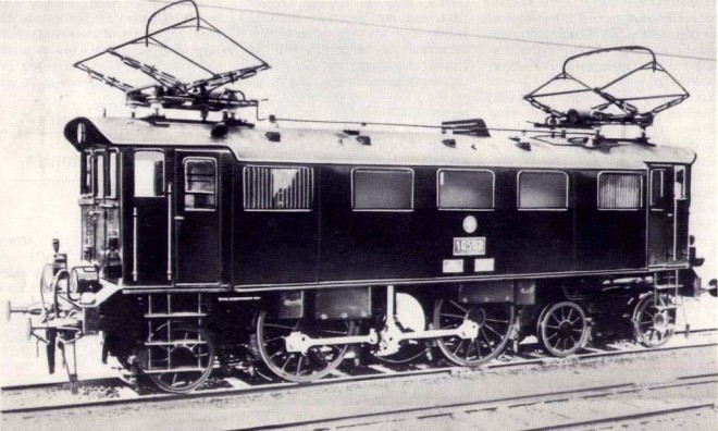 ES 2 10502 KPEV.jpg