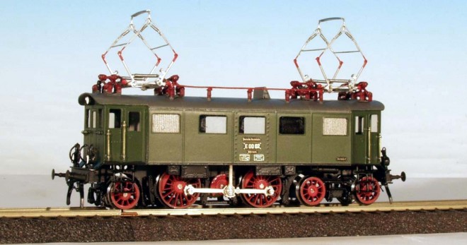 E 00 02 Westmodel 11087.jpg