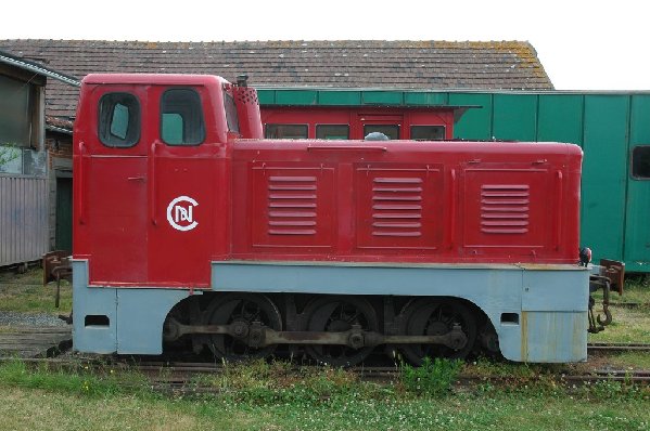 CDN Boutville-15w.jpg