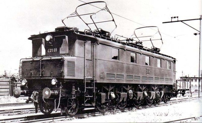 E 21 01 BW Hirchberg 1933.jpg