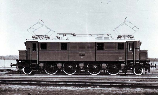 E 17 01 livraison AEG.jpg
