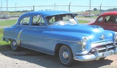 1952_Oldsmobile_88_fsvp=KRM.jpg