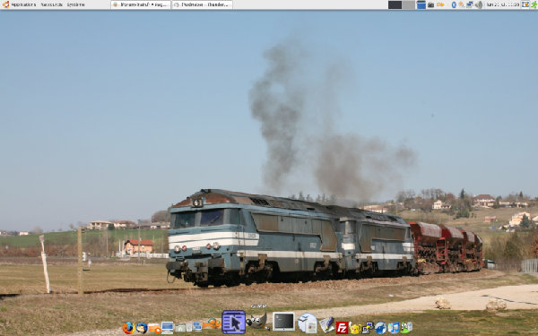 bureau.jpg