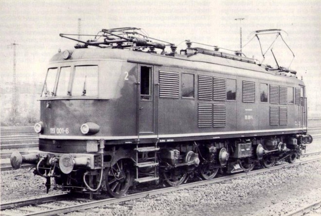 119 001-6 Coblence avril 1977.jpg