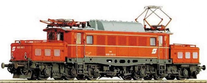 1020 010-3 Roco 43738 ÖBB.jpg