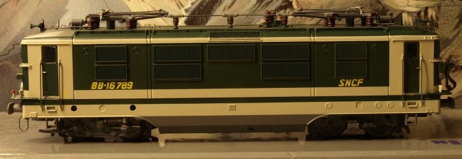 BB16789 ref10147 LSM.JPG