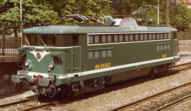 BB 25562.jpg