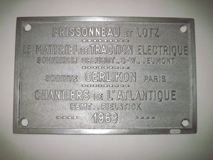 plaque locomotive sncf.jpg