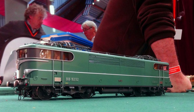 9232 E.jpg