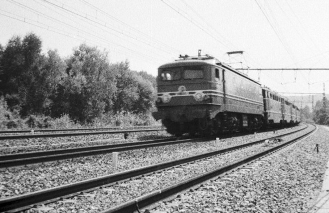 25 - CC 7100 sur Paris Dijon (4).jpg