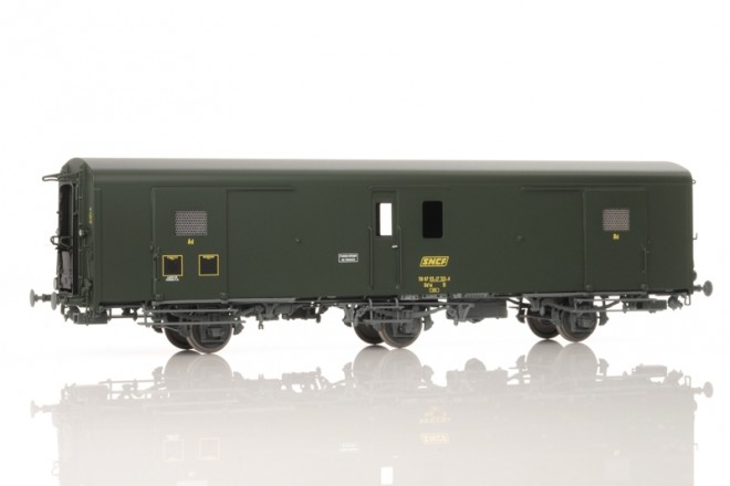 BIG_HO-220-3-SNCF-Fourgon-GV-3-UIC-7506.jpg