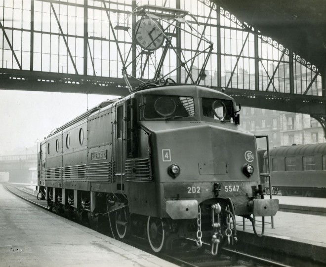 5547-1.jpg