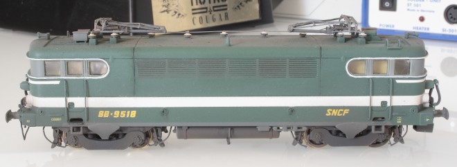 BB9518_5.JPG