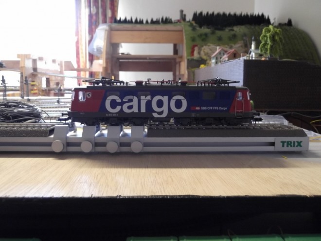 288a_Loco Trix 22775 sur le banc d'essai (800x600).jpg