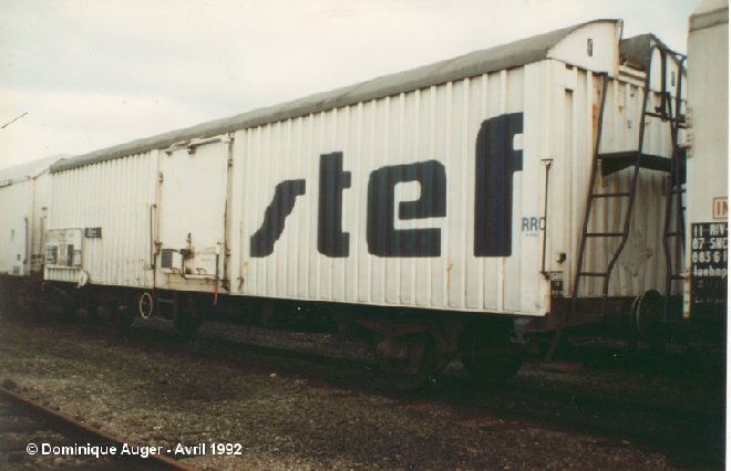 01 87 824 2 010-5 03 reduit.jpg