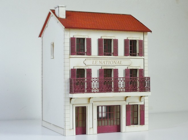 87VIL412 hotel national 1 (800x598).jpg