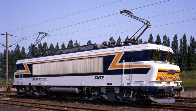 20012.jpg