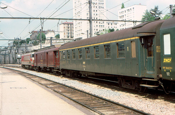 en ligne 048    21004atdijon2505801hj.jpg