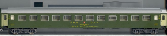 Bc 51 85 50 40 017-1, couchettes 2e RIC-CFF, Liliput 283, face sièges.jpg