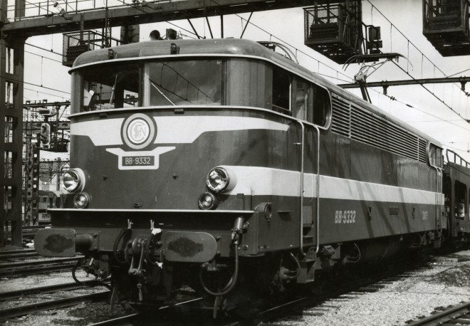 9332.jpg