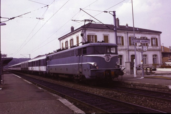 B49 - BB 25167 à Chalindrey (85 02 19).jpg
