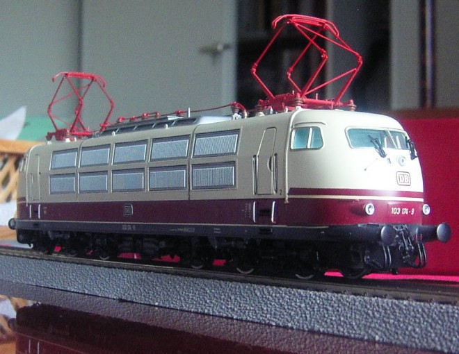 BR103-7.jpg