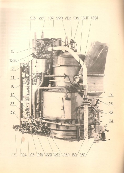 FC 900 2 001.jpg