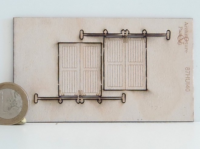 87HUI40 portes (800x595).jpg
