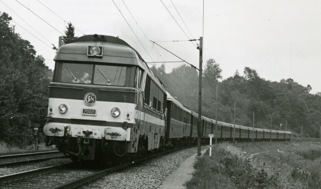 70001-1.jpg