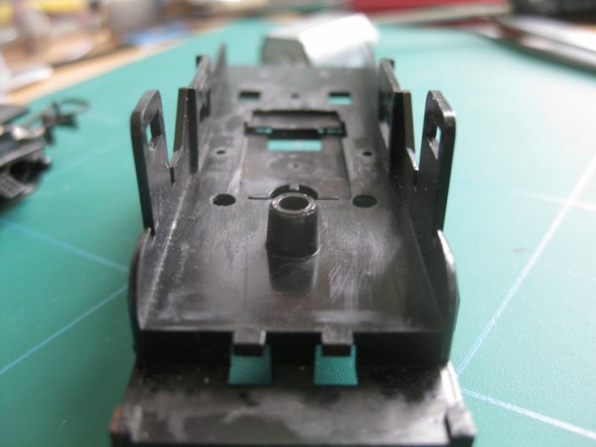chassis apres arrasage 02 reduit.JPG