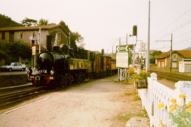 LARGE21-1.JPG