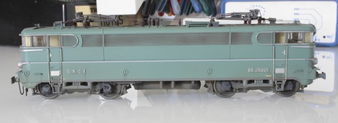 BB20005_6.JPG