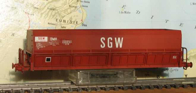 Trémie RMA brun-rouge.JPG