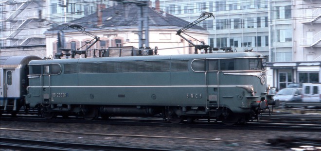 Photo R. Sabiron, arrivée à Lyon Part Dieu fait de ma cabine.jpg