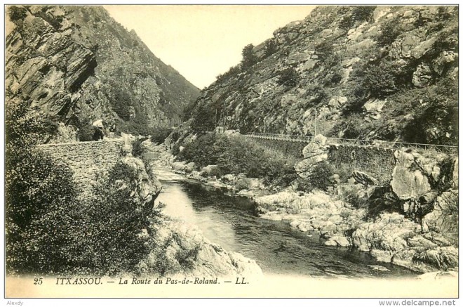 68 - Itxassou Pas de Roland 5.jpg