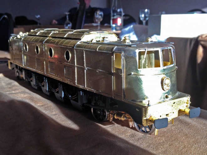 2D2 5400-2.jpg