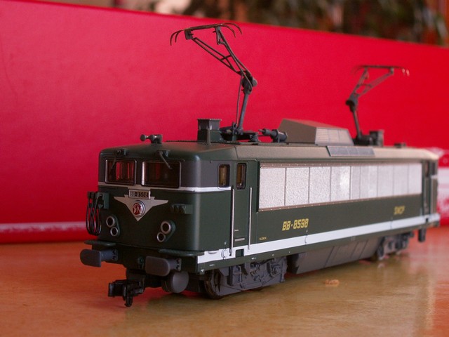 Rivarossi RT400011 BB 8598 03.jpg