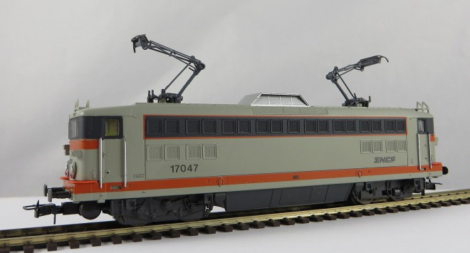 Lima 208439 BB 17047 beton 02.JPG