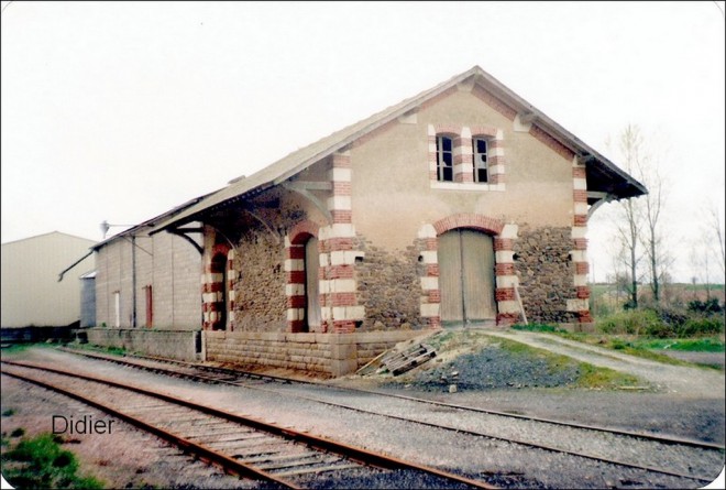 halle de Maulévrier-3.jpg
