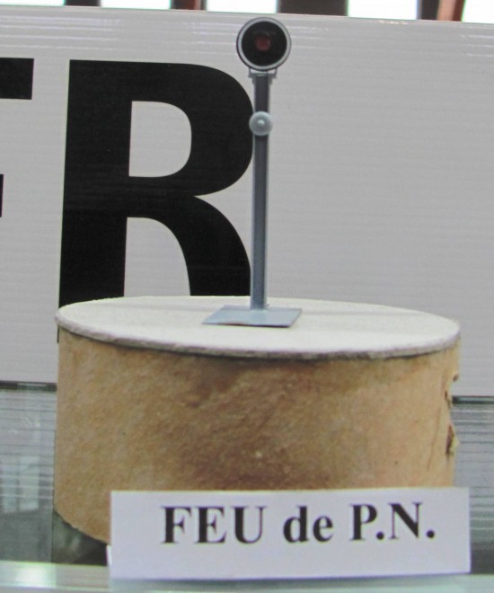 Feu clignotant PN (DJFR).JPG