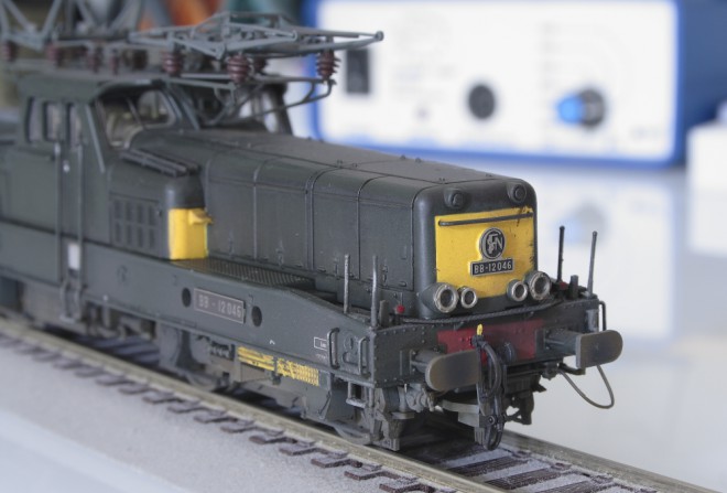 BB12046_2.JPG